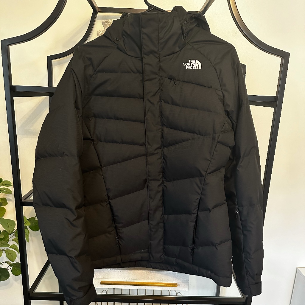 Women's Black The North Face 550 Jacket, Size Small